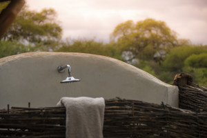 Swala - outside shower